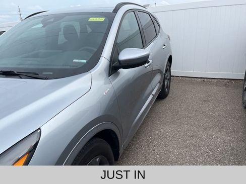 Used 2023 Ford Escape ST-Line Select w/ Tech Pack #1 image 6