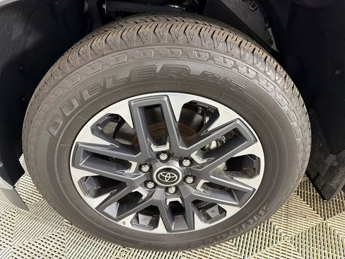 Used 2024 Toyota Sequoia Limited w/ Tow Technology Package AWD/4WD image 12