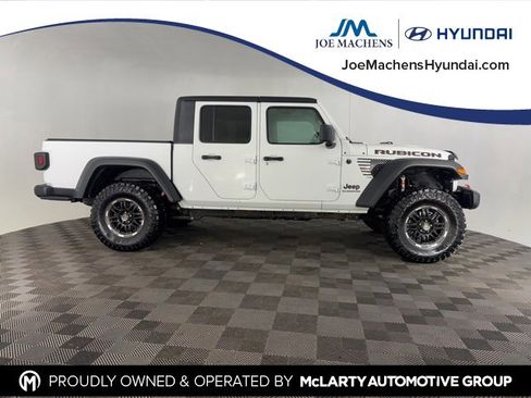 Used 2020 Jeep Gladiator Rubicon w/ Trailer Tow Package image 6