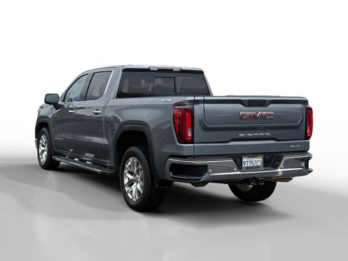 Used 2021 GMC Sierra 1500 SLT w/ SLT Premium Plus Package image 3