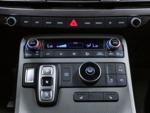 Certified 2025 Hyundai Palisade SEL FWD image 18