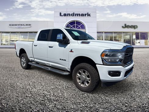 Used 2024 RAM 2500 Laramie AWD/4WD image 1