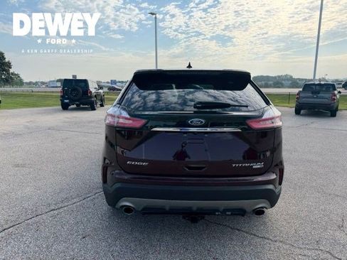Used 2020 Ford Edge Titanium w/ Equipment Group 301A AWD/4WD image 7