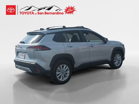 New 2026 Toyota Corolla Cross LE image 5