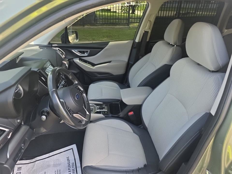 Used 2019 Subaru Forester Premium AWD/4WD image 12