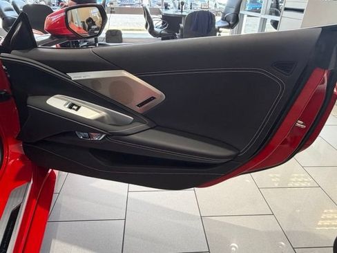 Used 2021 Chevrolet Corvette Stingray Preferred Cpe w/ Battery Protection Package RWD image 29