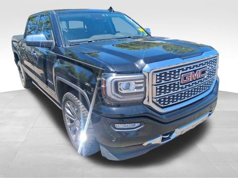 Used 2016 GMC Sierra 1500 Denali w/ Denali Ultimate Package AWD/4WD image 2