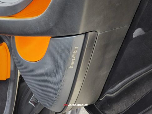 Used 2016 McLaren 570S Coupe RWD image 22