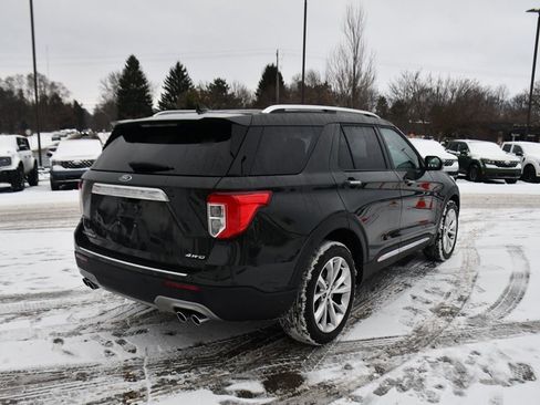 Used 2023 Ford Explorer Platinum w/ Technology Package image 6