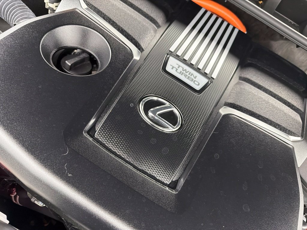 Used 2026 Lexus LX 700h Luxury AWD/4WD image 35
