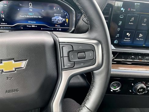 Used 2024 Chevrolet Silverado 1500 LT AWD/4WD image 24