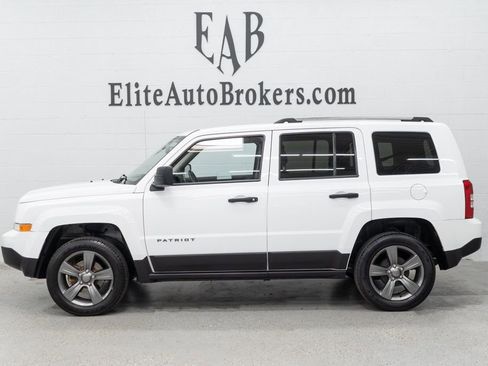 Used 2017 Jeep Patriot Sport FWD image 2