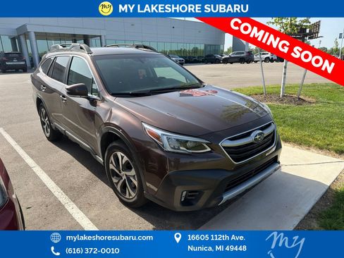 Used 2020 Subaru Outback Limited AWD/4WD image 1