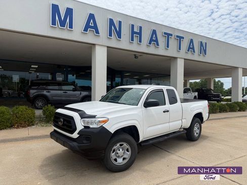Used 2022 Toyota Tacoma SR RWD image 1