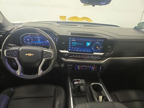 Used 2025 Chevrolet Silverado 1500 LTZ w/ Technology Package image 13
