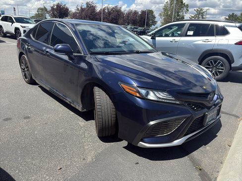 Used 2021 Toyota Camry XSE AWD/4WD image 3