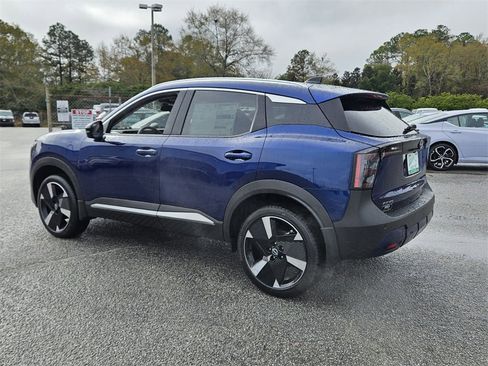 New 2026 Nissan Kicks SR image 7