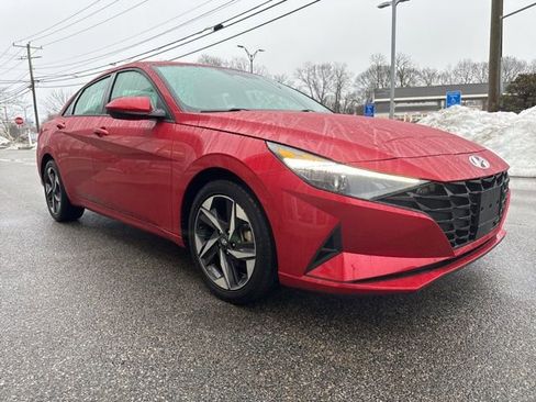Certified 2023 Hyundai Elantra SEL w/ Convenience Package image 4