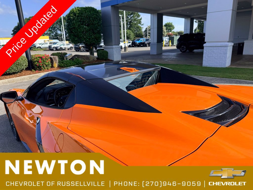 Used 2024 Chevrolet Corvette Stingray Preferred Conv w/ Z51 Performance Package RWD image 25