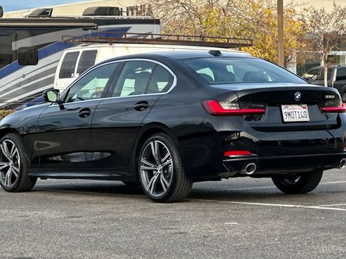 Used 2024 BMW 330i Sedan w/ Convenience Package image 7