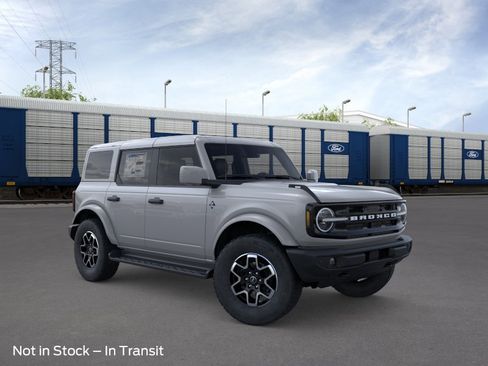 New 2026 Ford Bronco Outer Banks AWD/4WD image 7
