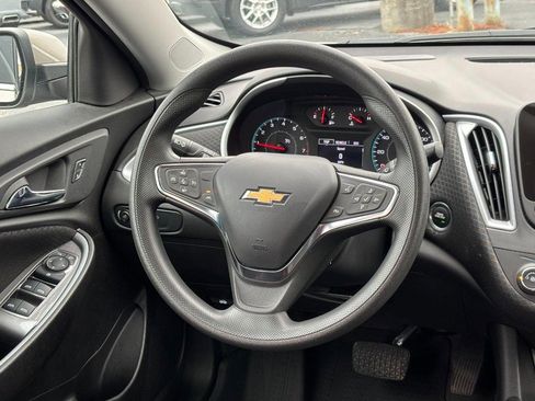 Used 2024 Chevrolet Malibu LS image 12