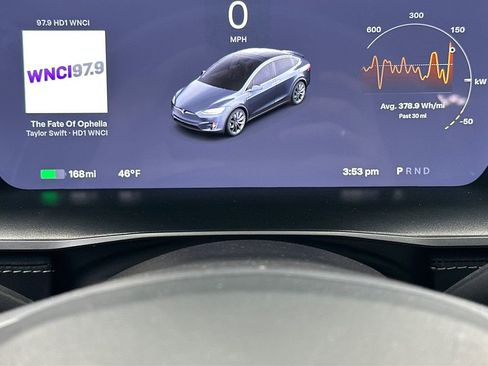 Used 2020 Tesla Model X Performance image 17