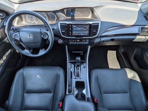 Certified 2017 Honda Accord EX-L image 20