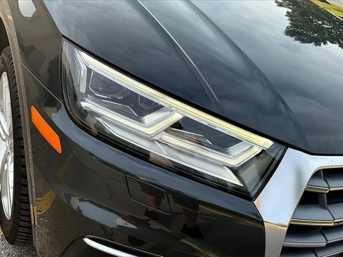 Used 2019 Audi Q5 2.0T Premium Plus w/ Premium Plus Package image 29