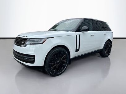 New 2025 Land Rover Range Rover SE