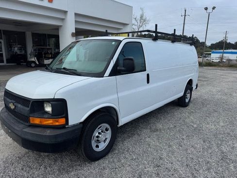 Used 2014 Chevrolet Express 3500 Extended image 2
