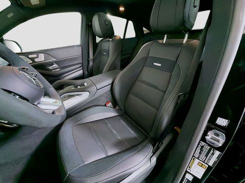 New 2026 Mercedes-Benz GLE 53 AMG 4MATIC Coupe image 12