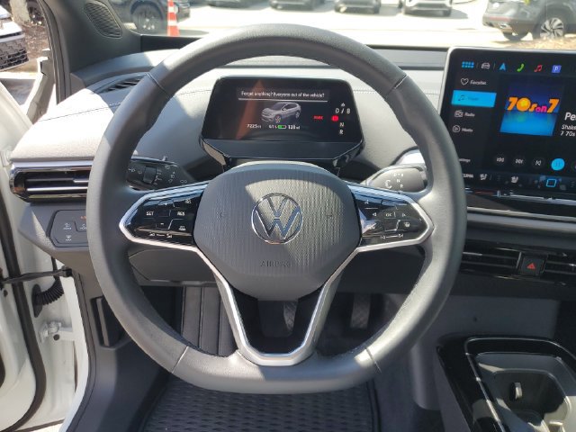 Used 2025 Volkswagen ID.4 Pro S RWD image 32