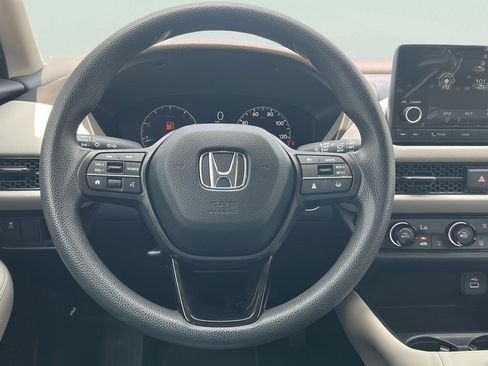 Used 2025 Honda HR-V LX image 10