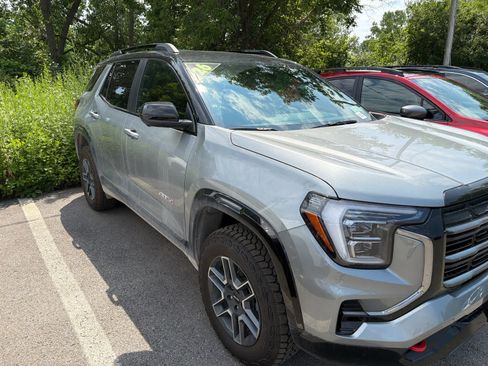 Used 2026 GMC Terrain AT4 w/ Convenience Package III AWD/4WD image 9