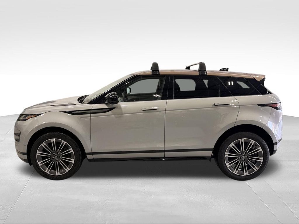 Used 2026 Land Rover Range Rover Evoque Dynamic SE AWD/4WD image 2