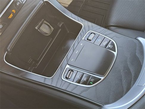 Used 2022 Mercedes-Benz GLC 300 GLC 300 image 20