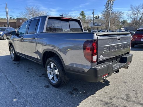 Used 2025 Honda Ridgeline RTL image 6