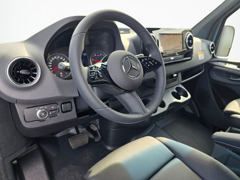 New 2026 Mercedes-Benz Sprinter 2500 image 10