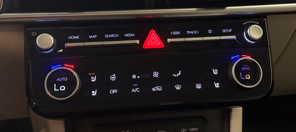 New 2026 Hyundai Tucson Limited AWD/4WD image 19