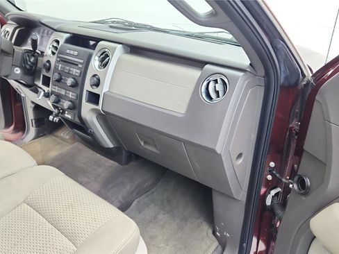 Used 2010 Ford F150 XLT image 19