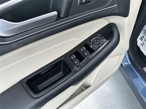 Used 2018 Ford Edge Titanium w/ Equipment Group 302A image 15