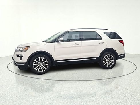 Used 2019 Ford Explorer Platinum AWD/4WD image 4
