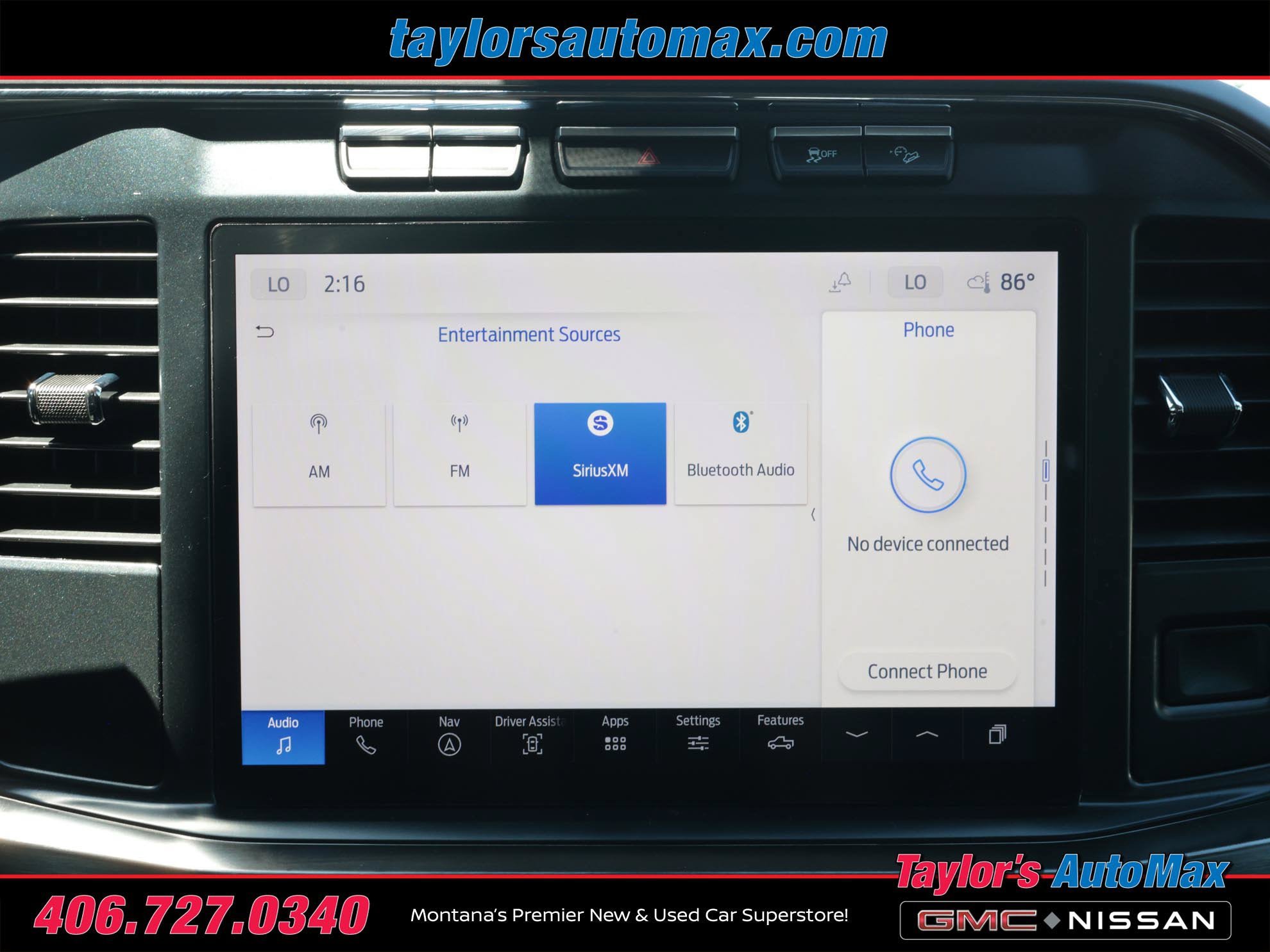 Used 2024 Ford F350 Lariat w/ Black Appearance Package AWD/4WD image 12