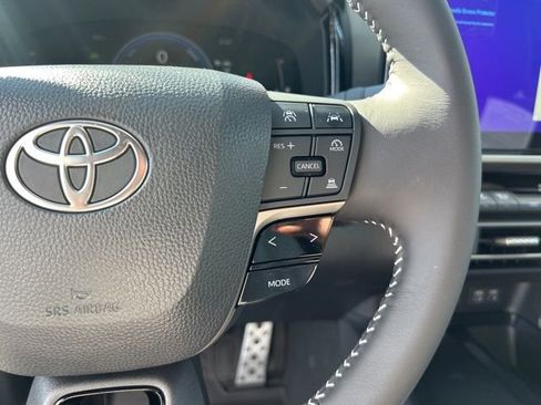 New 2026 Toyota Camry Hybrid FWD image 20