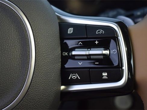 New 2025 Kia Sorento SX Prestige w/ Olive Brown Leather Package image 29