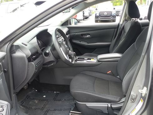 Used 2020 Nissan Sentra S FWD image 23