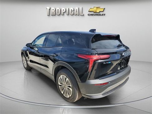 New 2025 Chevrolet Blazer EV LT image 3