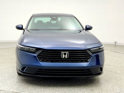Used 2025 Honda Accord EX-L image 2