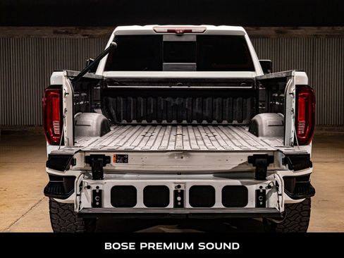 Used 2021 GMC Sierra 2500 Denali w/ Denali Ultimate Package image 8